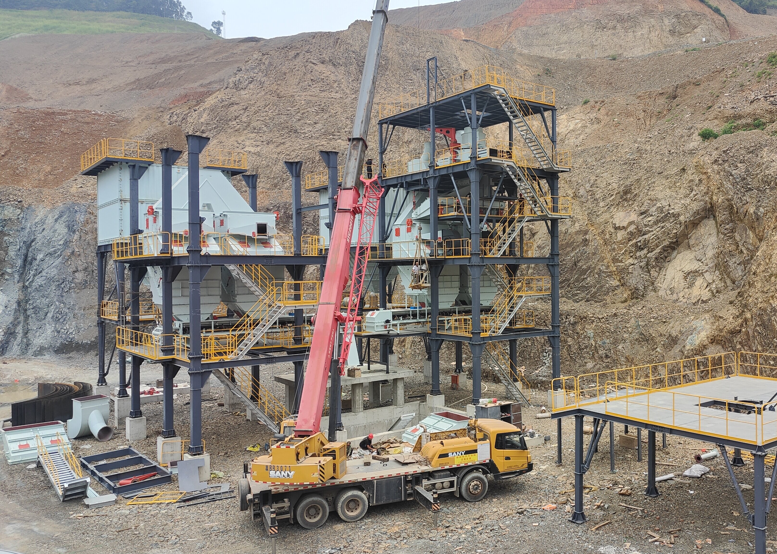 制砂楼绿色制砂，守护绿水青山